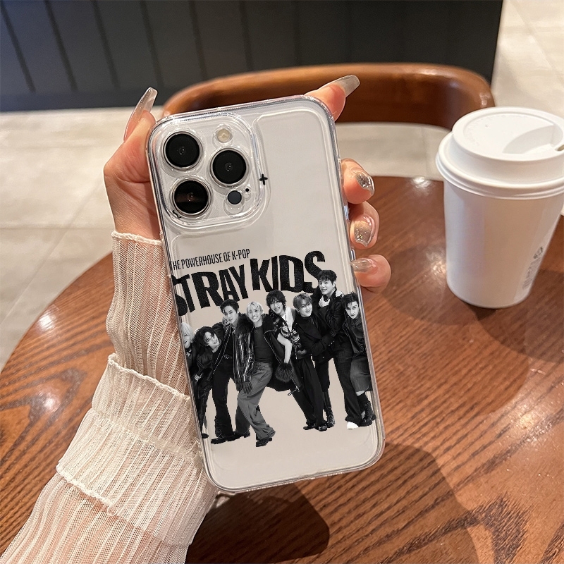 Phone Cases Best - StrayKids TPU Telefoonhoesje voor iPhone 17