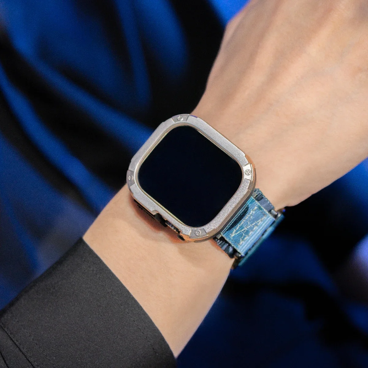 Nylon band + hoesje voor Apple - Military Grade Case recensie en prijs